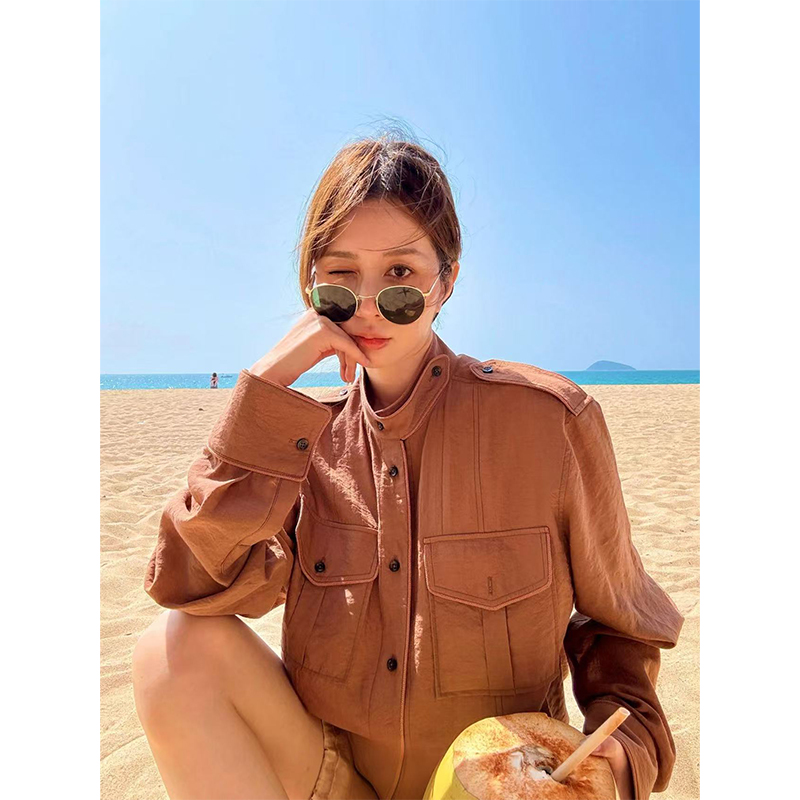 Cool Stylish Women's Spring Jacket with Unique Design - Trendy Layering Piece for Y2K and Korean Style Fashion Cool Stylish Women's Spring Jacket with Unique Design - Trendy Layering Piece for Y2K and Korean Style Fashion