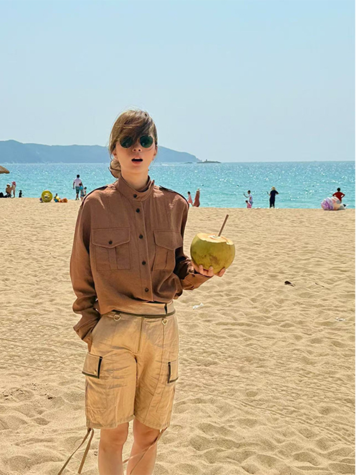 Cool Stylish Women's Spring Jacket with Unique Design - Trendy Layering Piece for Y2K and Korean Style Fashion Cool Stylish Women's Spring Jacket with Unique Design - Trendy Layering Piece for Y2K and Korean Style Fashion