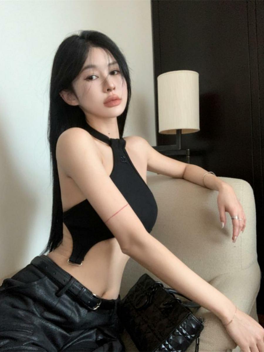 Cotton Backless Halter Camisole for Women - Irregular Slim Fit Cropped Top with Exposed Navel Design, Spicy Girl Style Cotton Backless Halter Camisole for Women - Irregular Slim Fit Cropped Top with Exposed Navel Design, Spicy Girl Style