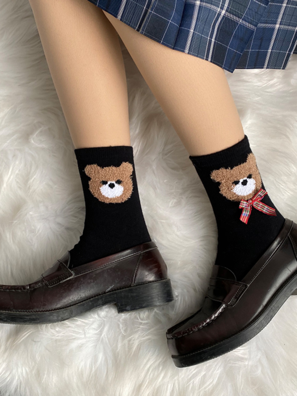 Cotton Mid-Tube JK Socks with Embroidered Badge - 3 Pairs - Women's Spring Autumn Uniform Style Short Socks Cotton Mid-Tube JK Socks with Embroidered Badge - 3 Pairs - Women's Spring Autumn Uniform Style Short Socks
