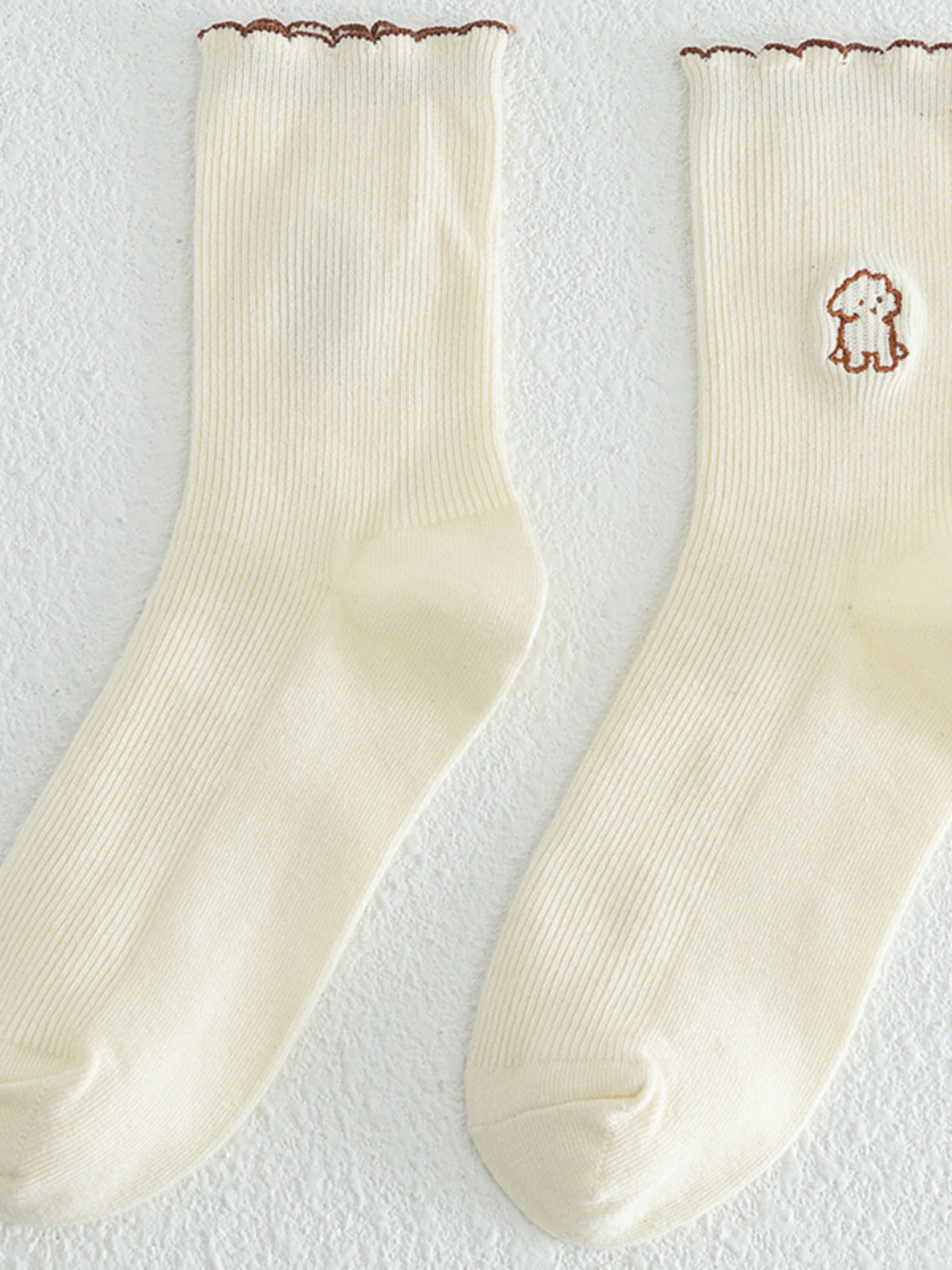 Cotton Mid-Tube JK Socks with Embroidered Badge - 3 Pairs - Women's Spring Autumn Uniform Style Short Socks Cotton Mid-Tube JK Socks with Embroidered Badge - 3 Pairs - Women's Spring Autumn Uniform Style Short Socks