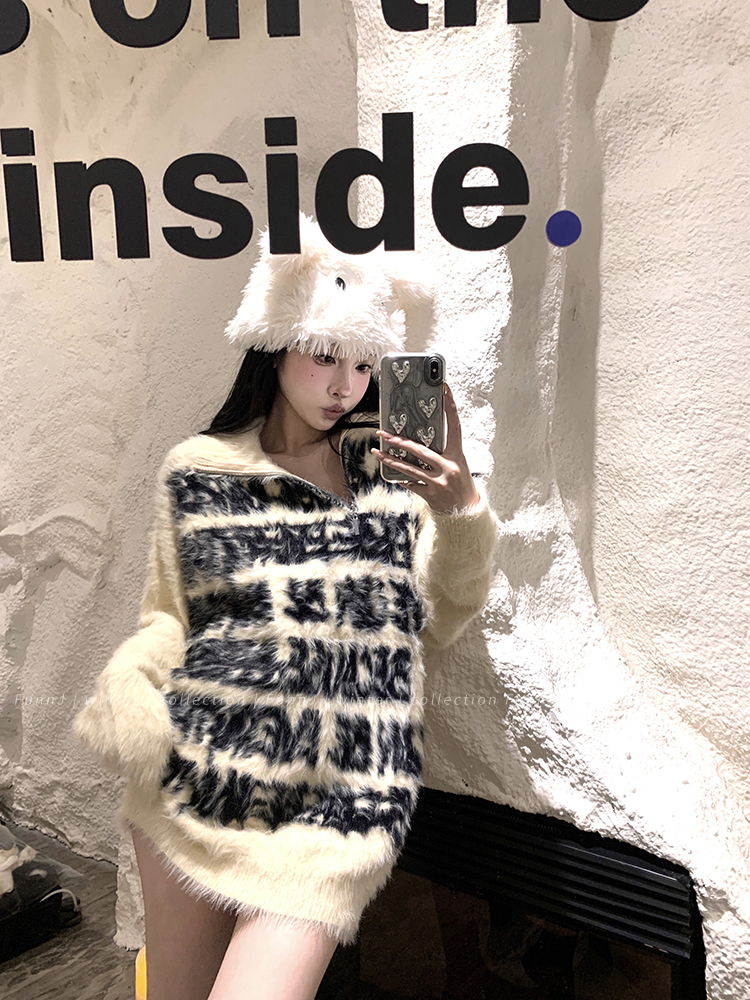 Cozy Black Chocolate Loose Letter Pullover Sweater for Women - Soft Knitted Top in Lazy Style, Perfect for Y2K and Casual Outfits Cozy Black Chocolate Loose Letter Pullover Sweater for Women - Soft Knitted Top in Lazy Style, Perfect for Y2K and Casual Outfits