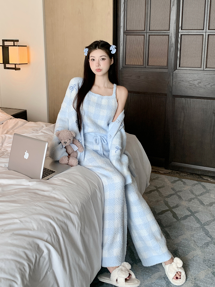 Cozy Coral Fleece Three-Piece Velvet Pajama Set for Women, Thick Autumn Winter Homewear, Cute 2025 Style Cozy Coral Fleece Three-Piece Velvet Pajama Set for Women, Thick Autumn Winter Homewear, Cute 2025 Style