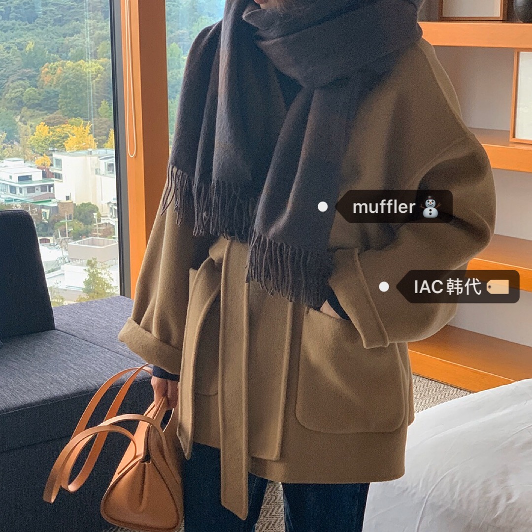 Cozy Dark Plaid Scarf - Korean Style Accessory for a Warm, Forest-Inspired Look