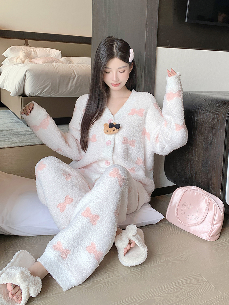 Cozy Women's Half-Fleece Pajamas Set with Cute Kitty Design - Soft Thickened Warm Winter Homewear for Comfort and Style Cozy Women's Half-Fleece Pajamas Set with Cute Kitty Design - Soft Thickened Warm Winter Homewear for Comfort and Style