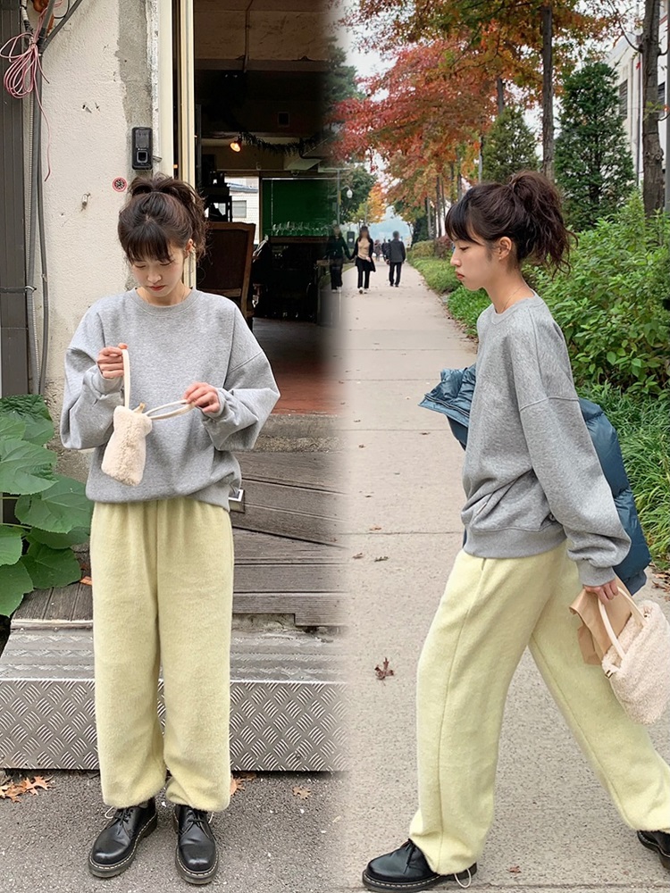 Cream Double-Sided Knitted Joggers - Cookie Fluffy Pants in Korean Style for Ultimate Comfort Cream Double-Sided Knitted Joggers - Cookie Fluffy Pants in Korean Style for Ultimate Comfort