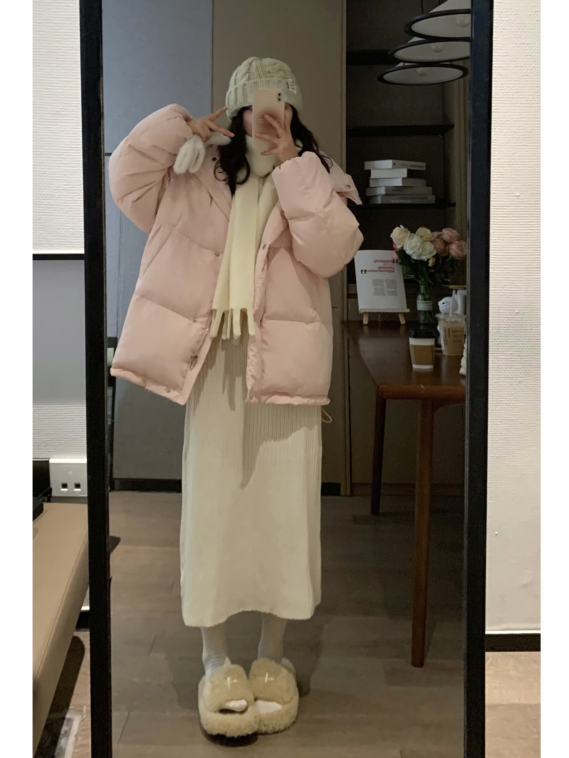 Cream White Loose Waist-Defining Knitted Long Inner Dress - Spring Style, Thick Fabric for a Flattering Silhouette Cream White Loose Waist-Defining Knitted Long Inner Dress - Spring Style, Thick Fabric for a Flattering Silhouette