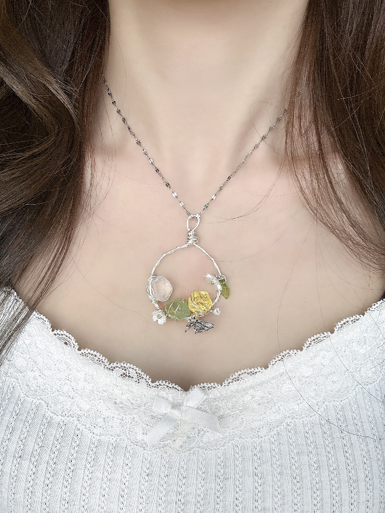 Crystal Raw Stone Macrame Necklace - Versatile Boho Jewelry for Soulful Style, Perfect for 90s and Y2K Fashion Lovers Crystal Raw Stone Macrame Necklace - Versatile Boho Jewelry for Soulful Style, Perfect for 90s and Y2K Fashion Lovers