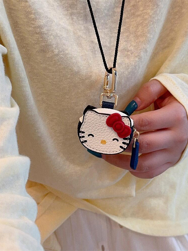 Cute Cartoon KT Cat Pendant Long Necklace for Sweet Girls - Versatile Neck Bag and Keychain Decoration Accessory Cute Cartoon KT Cat Pendant Long Necklace for Sweet Girls - Versatile Neck Bag and Keychain Decoration Accessory