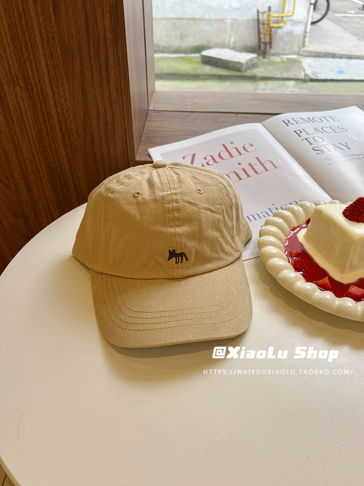 Cute Fox Embroidered Wide Brim Baseball Cap - Versatile Cotton Headband for Daily Wear, Flattering Face Shape Accessory Cute Fox Embroidered Wide Brim Baseball Cap - Versatile Cotton Headband for Daily Wear, Flattering Face Shape Accessory