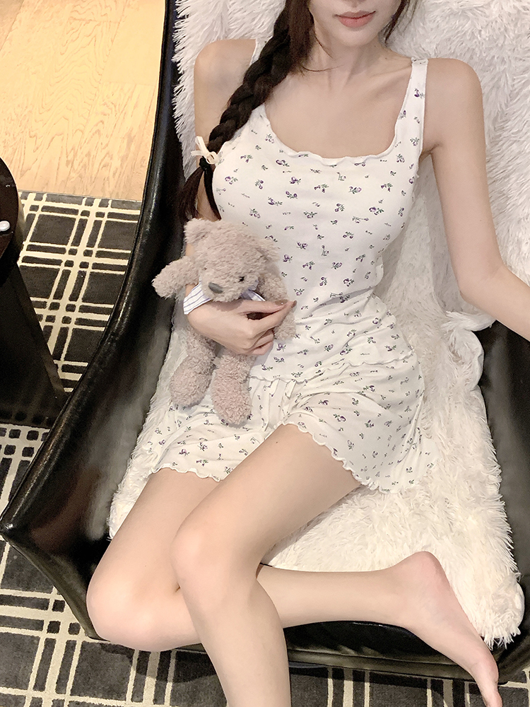 Cute Modal Camisole Shorts Pajamas for Girls - Summer 2025, Removable Pads, Versatile Loungewear, Perfect for Sleep and Relaxation Cute Modal Camisole Shorts Pajamas for Girls - Summer 2025, Removable Pads, Versatile Loungewear, Perfect for Sleep and Relaxation