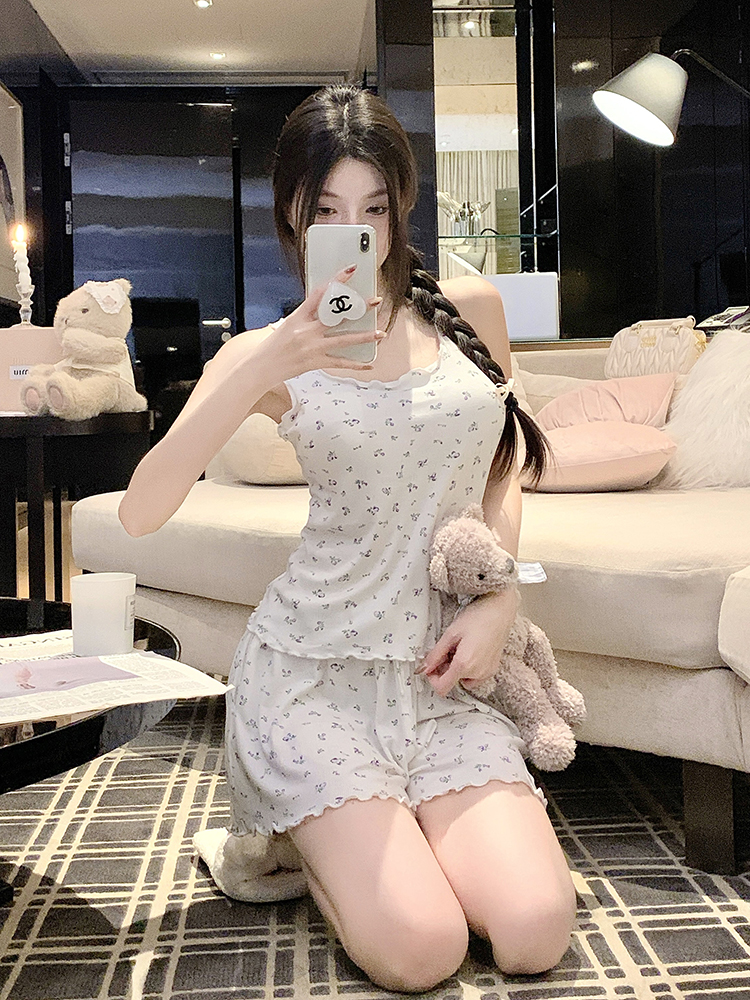 Cute Modal Camisole Shorts Pajamas for Girls - Summer 2025, Removable Pads, Versatile Loungewear, Perfect for Sleep and Relaxation Cute Modal Camisole Shorts Pajamas for Girls - Summer 2025, Removable Pads, Versatile Loungewear, Perfect for Sleep and Relaxation