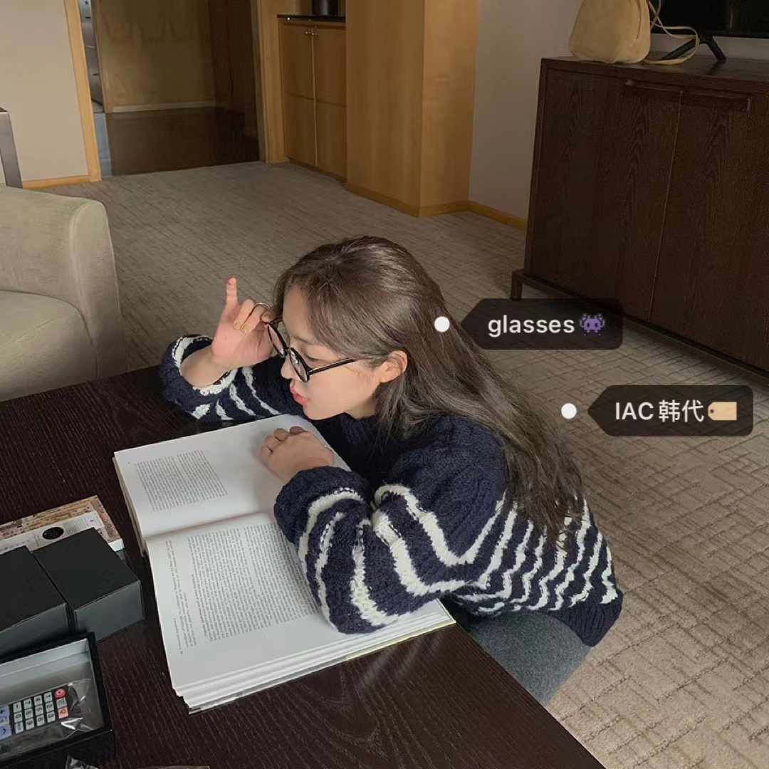 Cute Round Square Frame Glasses - Japanese & Korean Style, Face-Slimming Design, Y2K Aesthetic, Must-Have Fashion Accessory Cute Round Square Frame Glasses - Japanese & Korean Style, Face-Slimming Design, Y2K Aesthetic, Must-Have Fashion Accessory