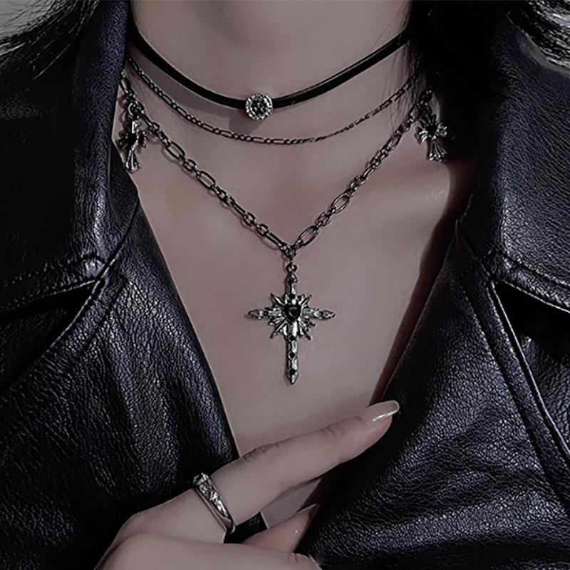 Dark Cross Layered Necklace Y2K Gothic Choker Collar Leather Clavicle Chain Accessory for Hot Girl Style Dark Cross Layered Necklace Y2K Gothic Choker Collar Leather Clavicle Chain Accessory for Hot Girl Style