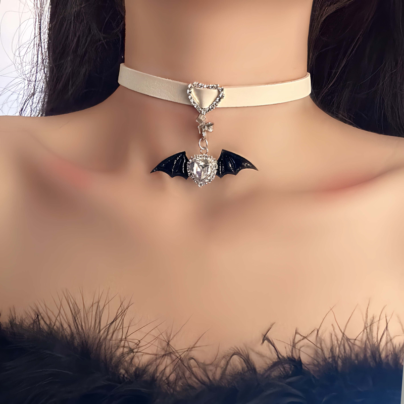 Dark Lolita Choker Necklace with Demon Wings Pendant, Personalized Clavicle Chain, Halloween Accessory, Sweet & Cool Gothic Style Dark Lolita Choker Necklace with Demon Wings Pendant, Personalized Clavicle Chain, Halloween Accessory, Sweet & Cool Gothic Style