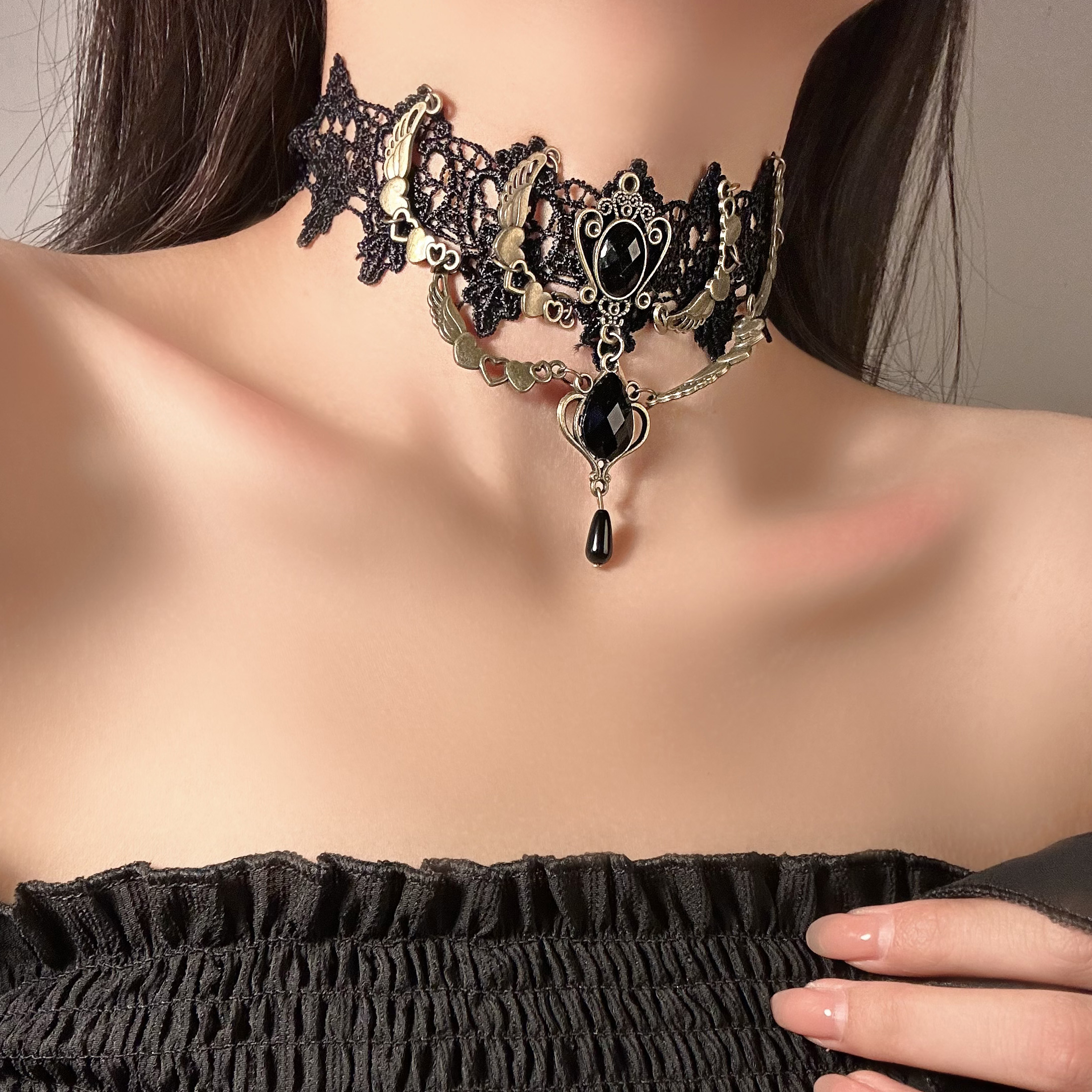 Dark Night Red Rose Choker Necklace with Black Thorn Design - Velvet Strap Collar for Halloween and Costume Accessories Dark Night Red Rose Choker Necklace with Black Thorn Design - Velvet Strap Collar for Halloween and Costume Accessories