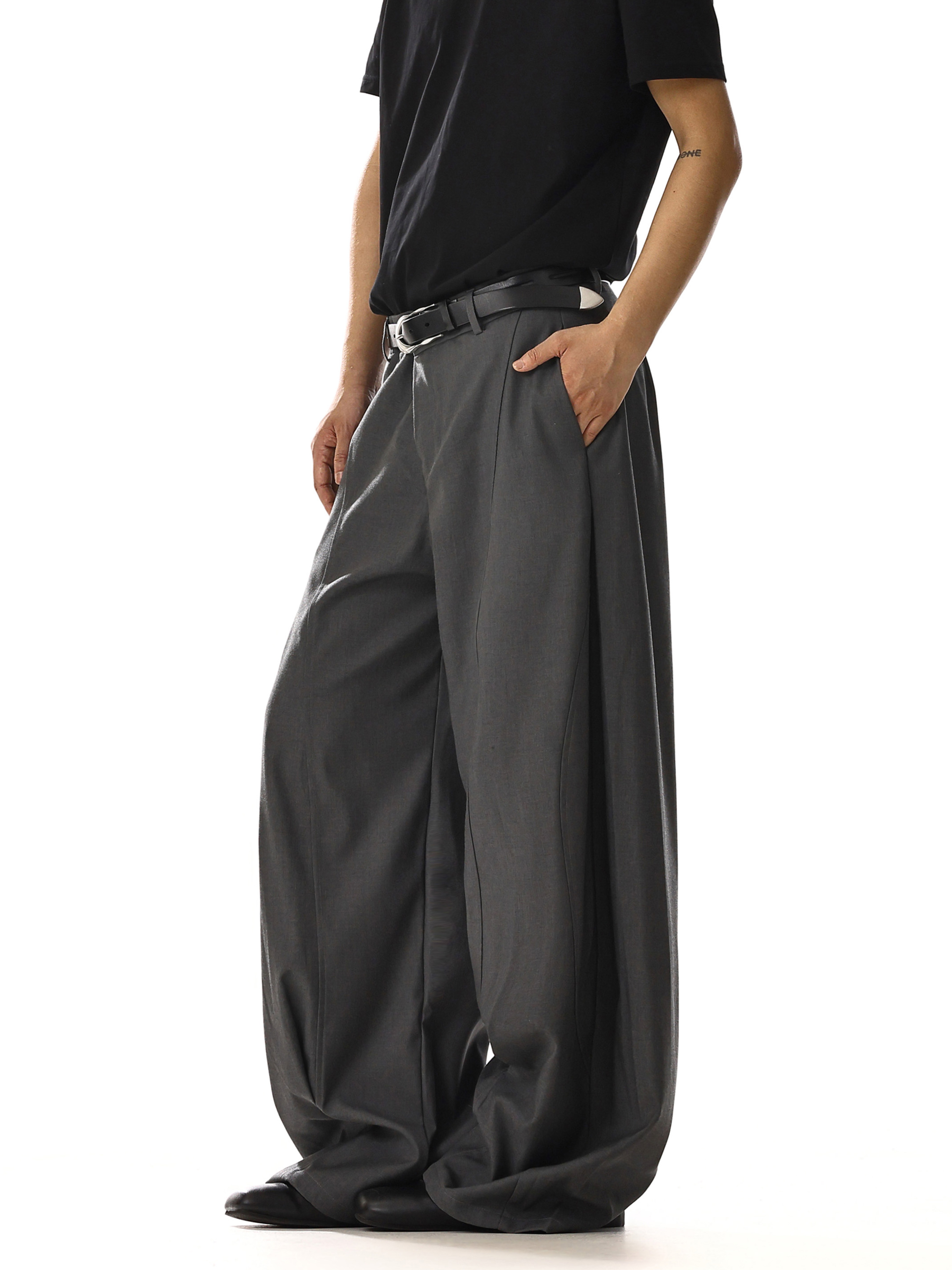 Deconstructed Curved Blade Casual Pants for Men and Women, Retro Street Style Wide-Leg Trousers, Versatile Loose Commuting Fit Deconstructed Curved Blade Casual Pants for Men and Women, Retro Street Style Wide-Leg Trousers, Versatile Loose Commuting Fit