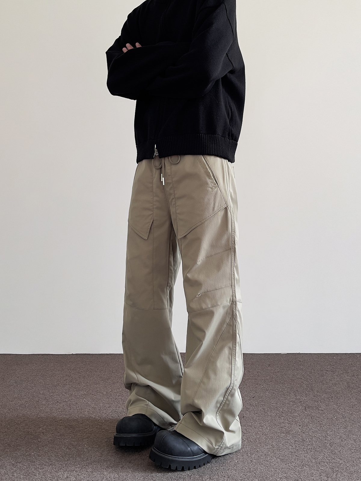 Deconstructed Loose-Fit Casual Pants for Men - High Street American Style, Straight Leg, Micro-Flare, Drawstring Trousers Deconstructed Loose-Fit Casual Pants for Men - High Street American Style, Straight Leg, Micro-Flare, Drawstring Trousers