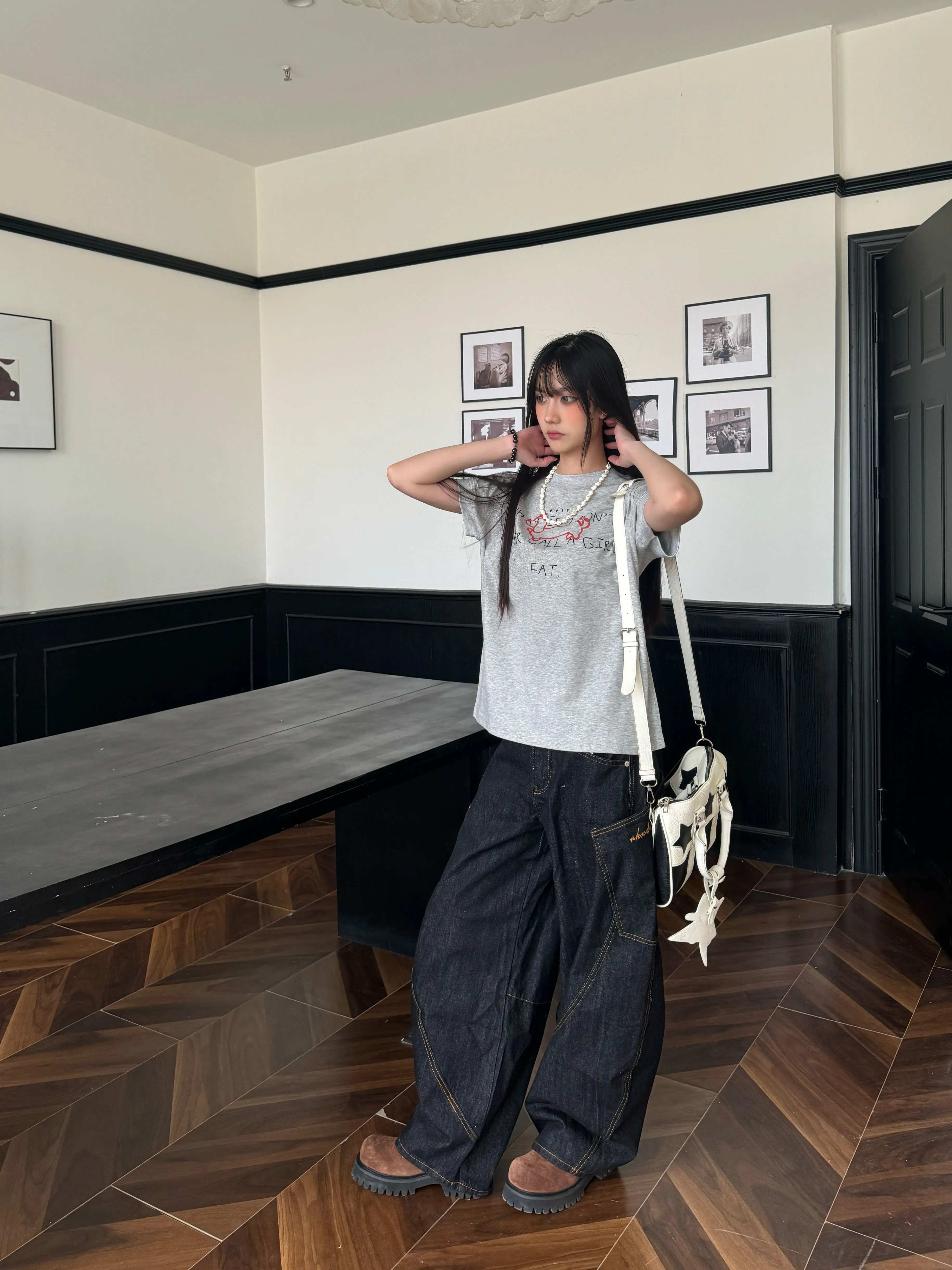 Deconstructed Multi-Pocket Wide-Leg Jeans for Men and Women - Versatile American Style Floor-Length Pants Deconstructed Multi-Pocket Wide-Leg Jeans for Men and Women - Versatile American Style Floor-Length Pants