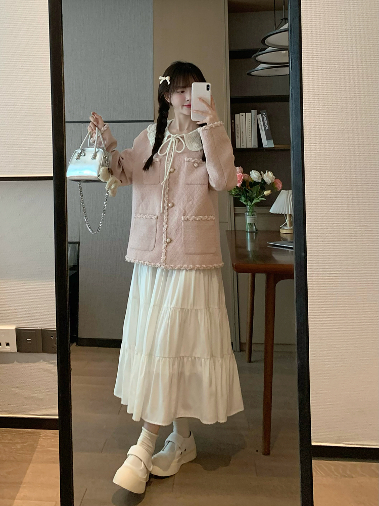 Delicate Pink Chinese-Style Top Coat for Women - Sweet Spring Fashion, Gentle Streetwear, High-End Temperament Design Delicate Pink Chinese-Style Top Coat for Women - Sweet Spring Fashion, Gentle Streetwear, High-End Temperament Design