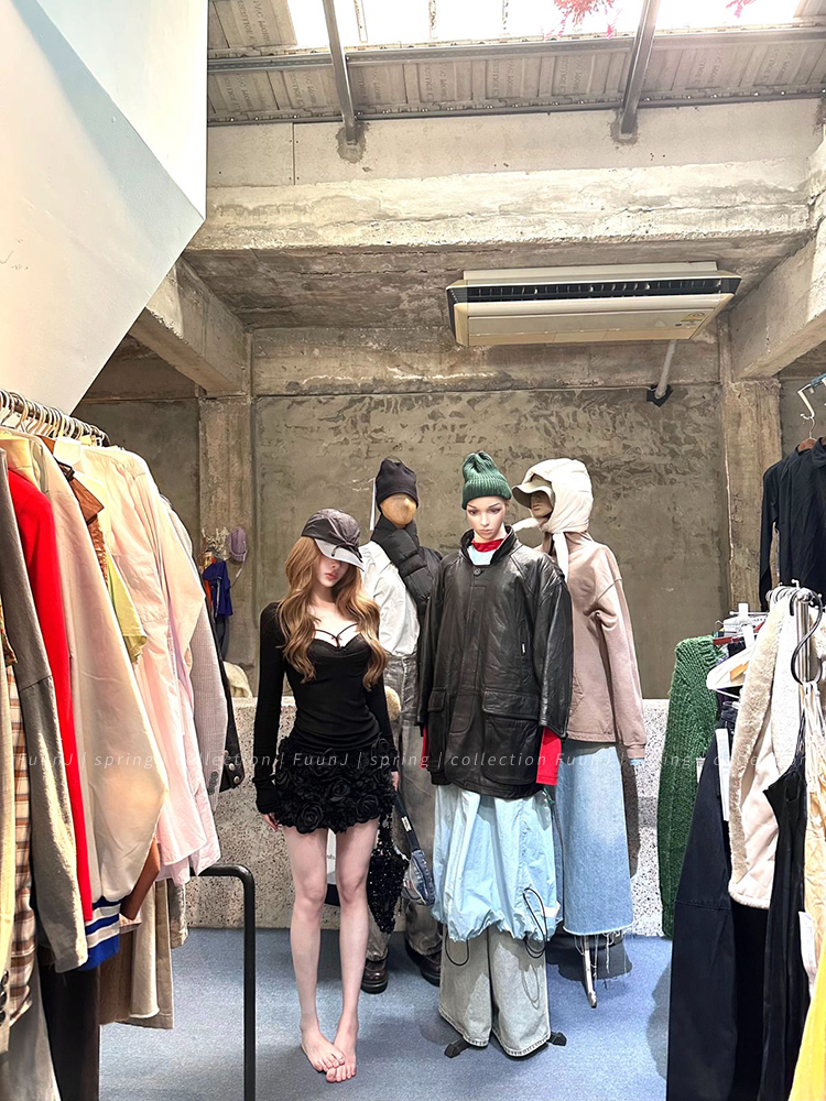 Delicate Rose Vintage Three-Dimensional Floral High-Waisted Slim Fit Bodycon Mini Skirt for Women - Summer Fashion Essential Delicate Rose Vintage Three-Dimensional Floral High-Waisted Slim Fit Bodycon Mini Skirt for Women - Summer Fashion Essential