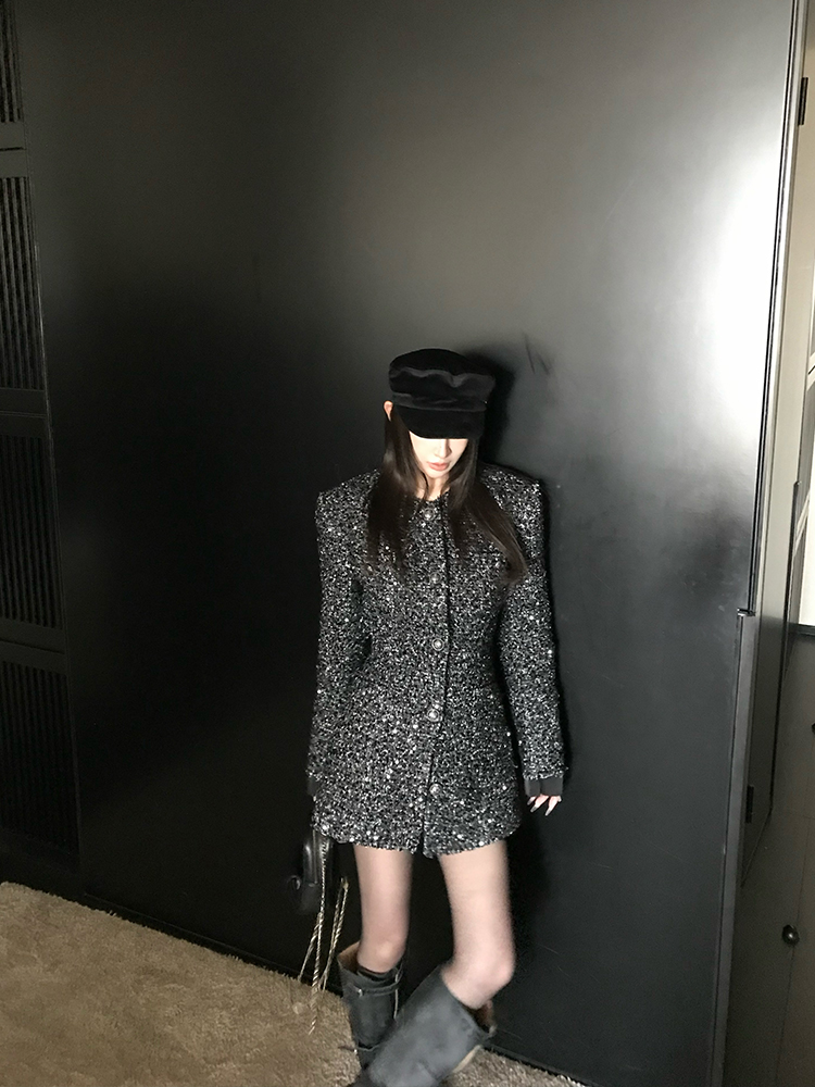 Delicate Sparkle Knit Jacket and Short Pants Set for Women - Vintage Evening Sky Fireflies Design, High-End Fashion