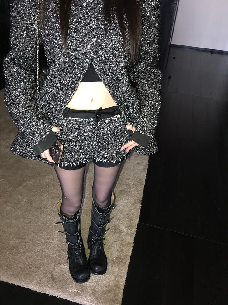 Delicate Sparkle Knit Jacket and Short Pants Set for Women - Vintage Evening Sky Fireflies Design, High-End Fashion Delicate Sparkle Knit Jacket and Short Pants Set for Women - Vintage Evening Sky Fireflies Design, High-End Fashion