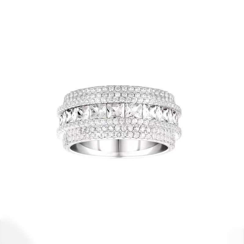 Diamond-Studded Wide Ring for Women - Luxurious Personalized Square Sugar Ring - High-End Fashion Jewelry 2025 Diamond-Studded Wide Ring for Women - Luxurious Personalized Square Sugar Ring - High-End Fashion Jewelry 2025