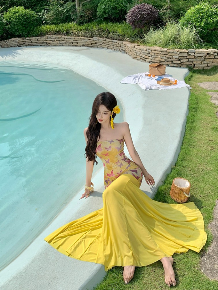 Dopamine Yellow One-Shoulder Bodycon Mermaid Dress for Women - Summer Waist-Cinching Slimming Beach Vacation Style Dopamine Yellow One-Shoulder Bodycon Mermaid Dress for Women - Summer Waist-Cinching Slimming Beach Vacation Style