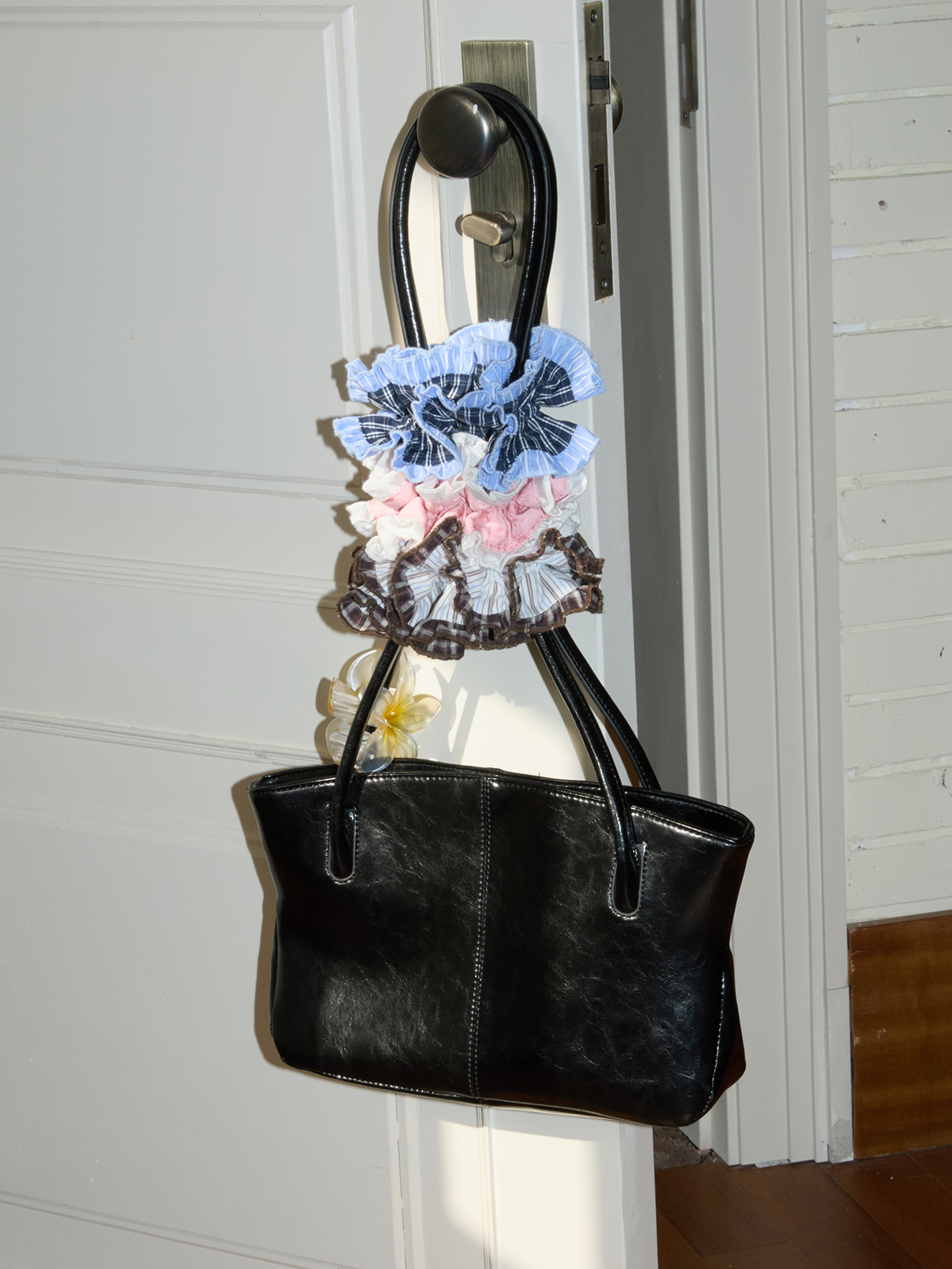 Double-Layer Lace Floral Hair Tie - Elegant Fresh Literary Hair Accessory for Stylish Updos and Ponytails Double-Layer Lace Floral Hair Tie - Elegant Fresh Literary Hair Accessory for Stylish Updos and Ponytails