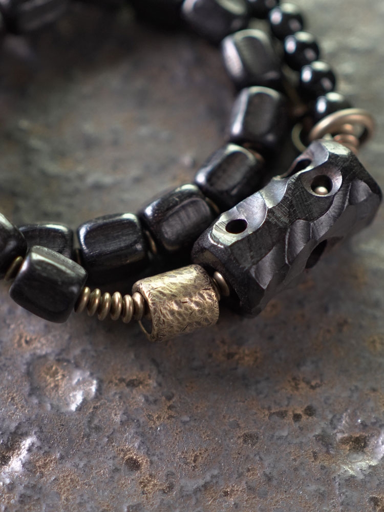 Double-Layer Mixed Design Bracelet for Men and Women - Sandalwood & Black Stone, Unique Personality Jewelry Double-Layer Mixed Design Bracelet for Men and Women - Sandalwood & Black Stone, Unique Personality Jewelry