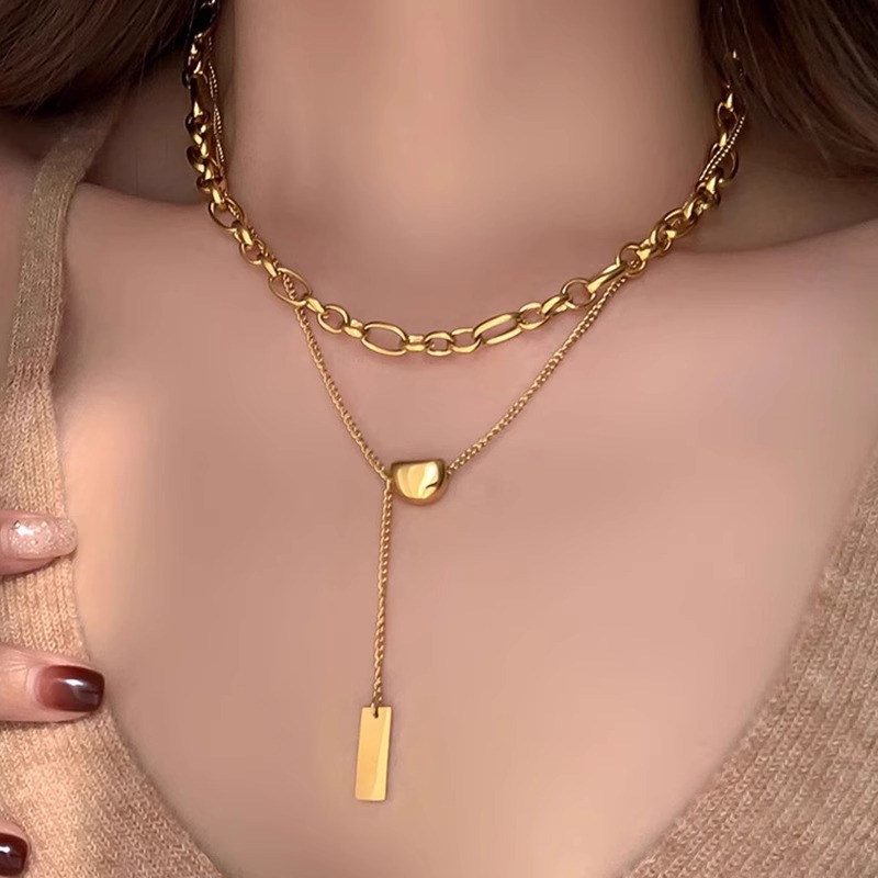 Double-Layer Stacked Necklace - Minimalist Choker in Exaggerated Trendy Style for Chic Fashion Lovers Double-Layer Stacked Necklace - Minimalist Choker in Exaggerated Trendy Style for Chic Fashion Lovers