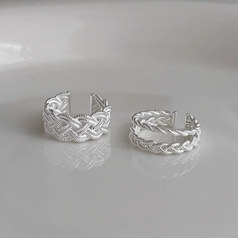 Double-Layer Woven Ear Clips for Women - Exquisite Retro Niche Design Earrings, 2025 Fashion Statement Double-Layer Woven Ear Clips for Women - Exquisite Retro Niche Design Earrings, 2025 Fashion Statement