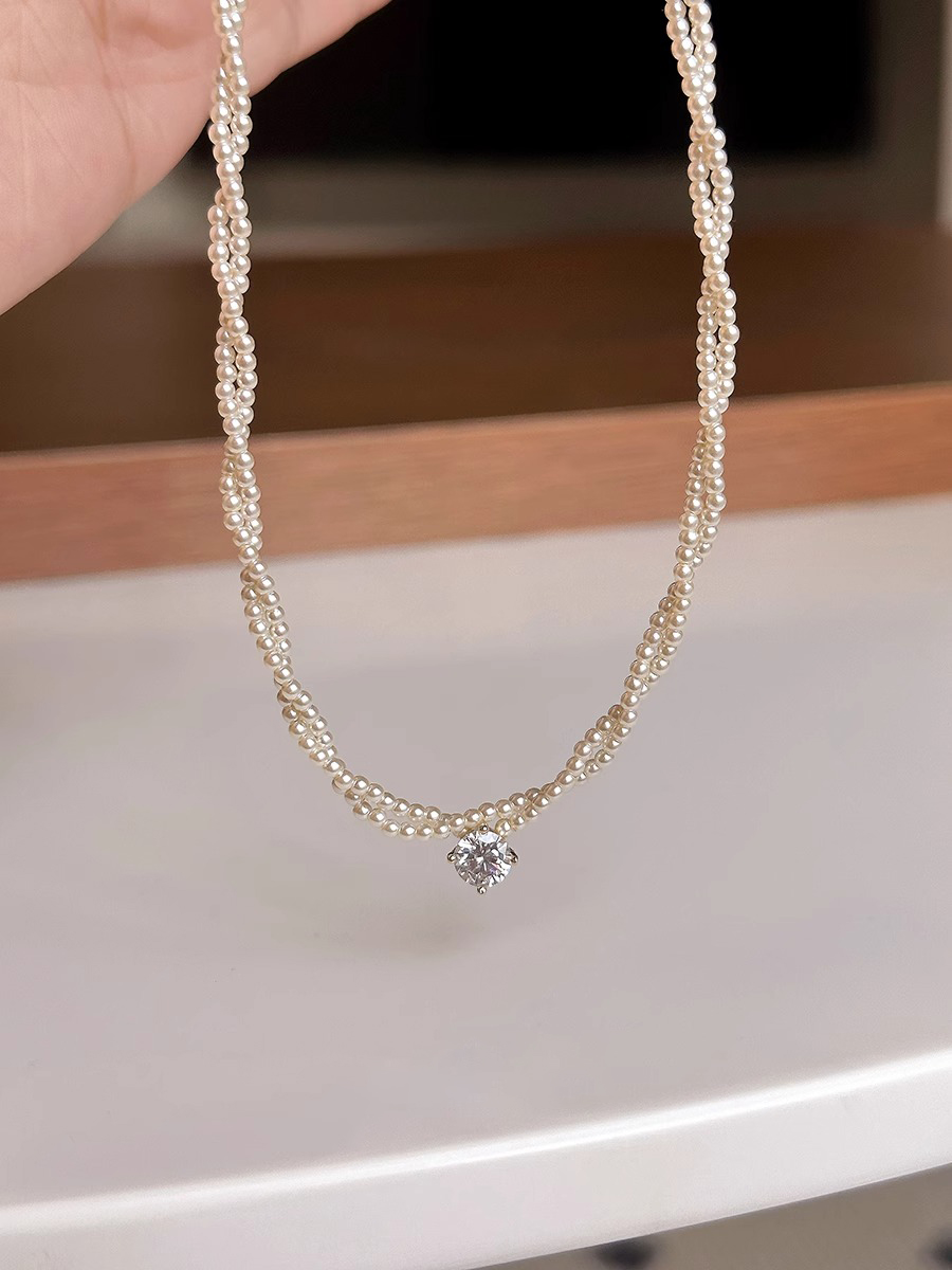 Double Layer Wrapped Zircon Pearl Necklace for Women - Light Luxury Clavicle Jewelry, Chic Commuter Style, Elegant Accessory Double Layer Wrapped Zircon Pearl Necklace for Women - Light Luxury Clavicle Jewelry, Chic Commuter Style, Elegant Accessory