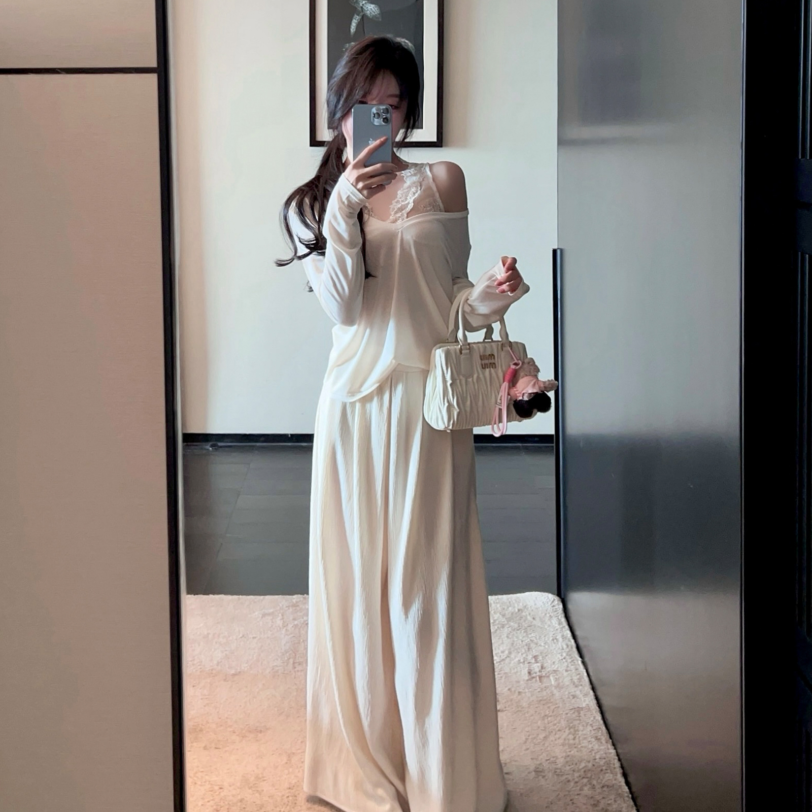 Draped Velvet White Wide-Leg Pants for Women - Slimming High-Waist, Floor-Length Casual Trousers - Spring 2025 Fashion Trend
