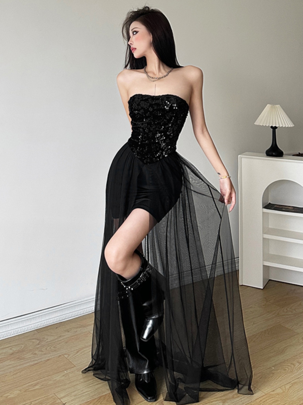 Eccentric Girl Hepburn Style Strapless Long Dress with Mesh Splicing, Slimming Little Black Dress, Chic 90s Fashion Eccentric Girl Hepburn Style Strapless Long Dress with Mesh Splicing, Slimming Little Black Dress, Chic 90s Fashion