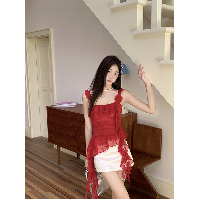 Eccentric Off-Shoulder Floral Mesh Camisole Top & Slim-Fit Bodycon Skirt Set for Women - Y2K Style Eccentric Off-Shoulder Floral Mesh Camisole Top & Slim-Fit Bodycon Skirt Set for Women - Y2K Style