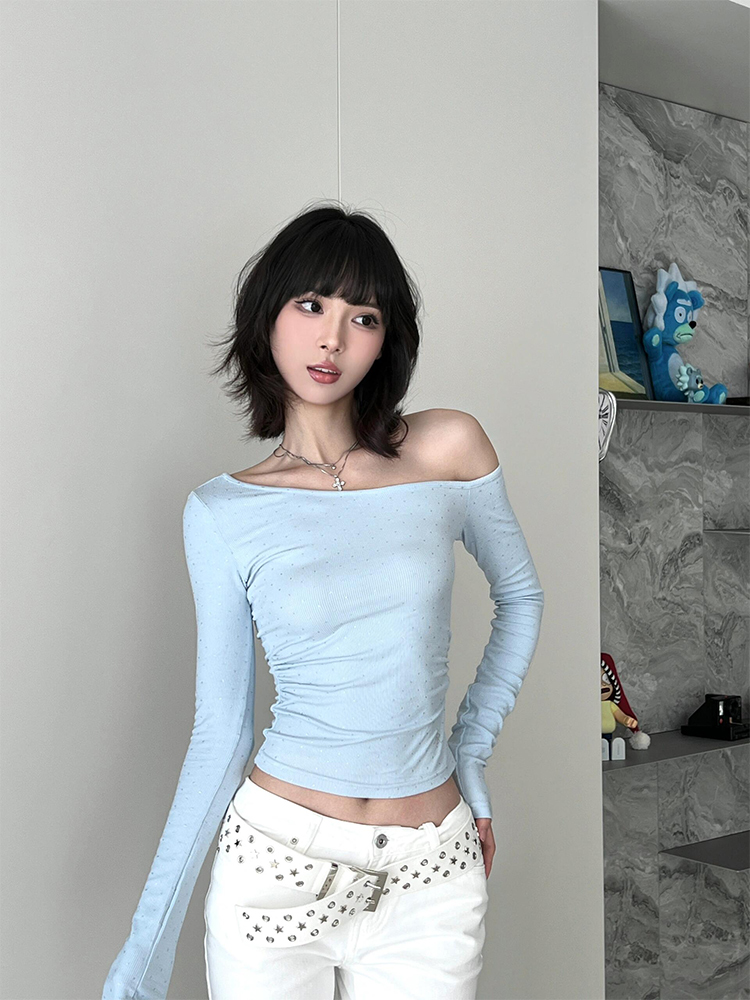 Eccentric Off-Shoulder Long Sleeve T-Shirt for Women - Sweet and Sexy Slim-Fit Autumn Top Eccentric Off-Shoulder Long Sleeve T-Shirt for Women - Sweet and Sexy Slim-Fit Autumn Top