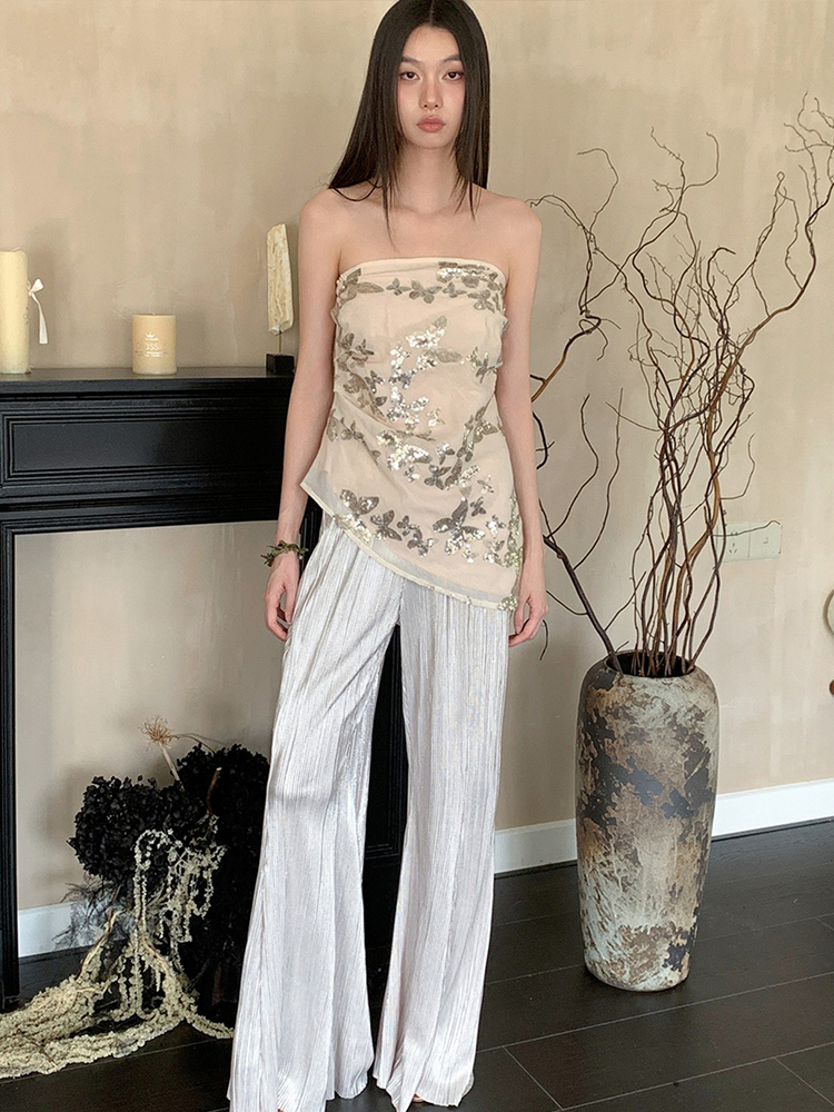 Eccentric Off-Shoulder Sequined Embroidered Strapless Top & Casual Flared Pants Set - Sexy Y2K Style Outfit Eccentric Off-Shoulder Sequined Embroidered Strapless Top & Casual Flared Pants Set - Sexy Y2K Style Outfit