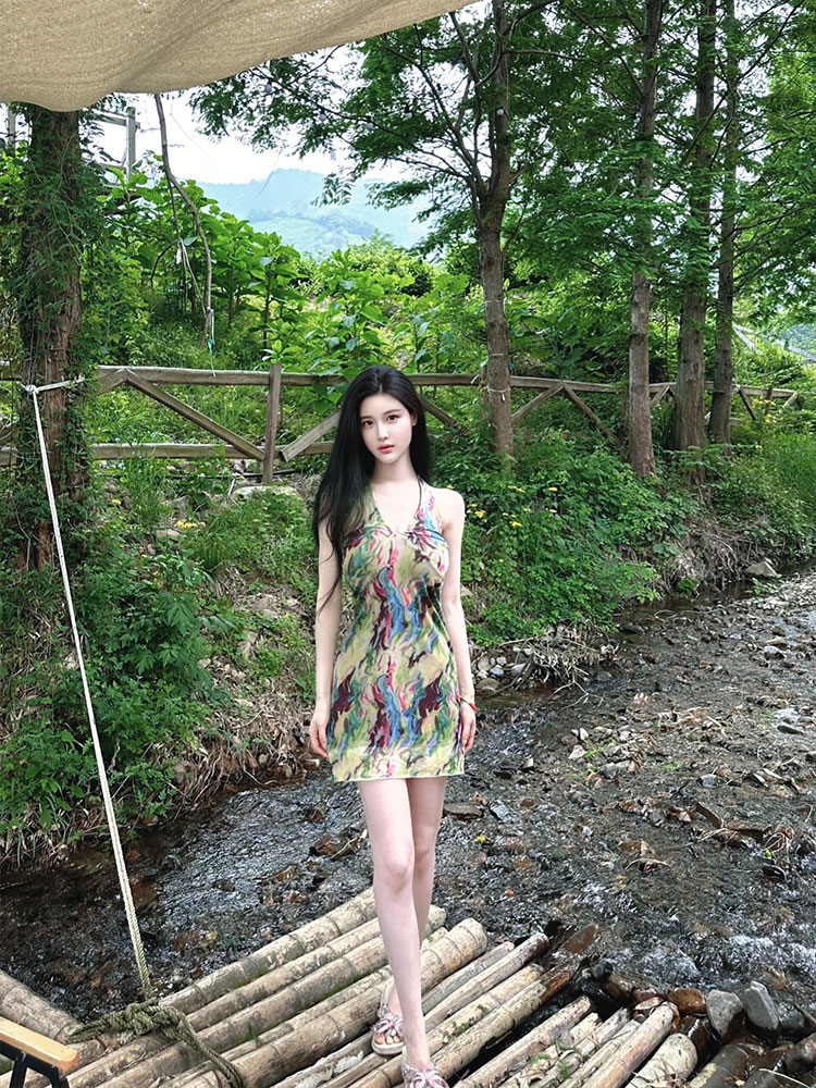 Eccentric Spicy Girl Seaside Vacation Printed Hollow-Out Spaghetti Strap Slim A-Line Bodycon Dress Eccentric Spicy Girl Seaside Vacation Printed Hollow-Out Spaghetti Strap Slim A-Line Bodycon Dress