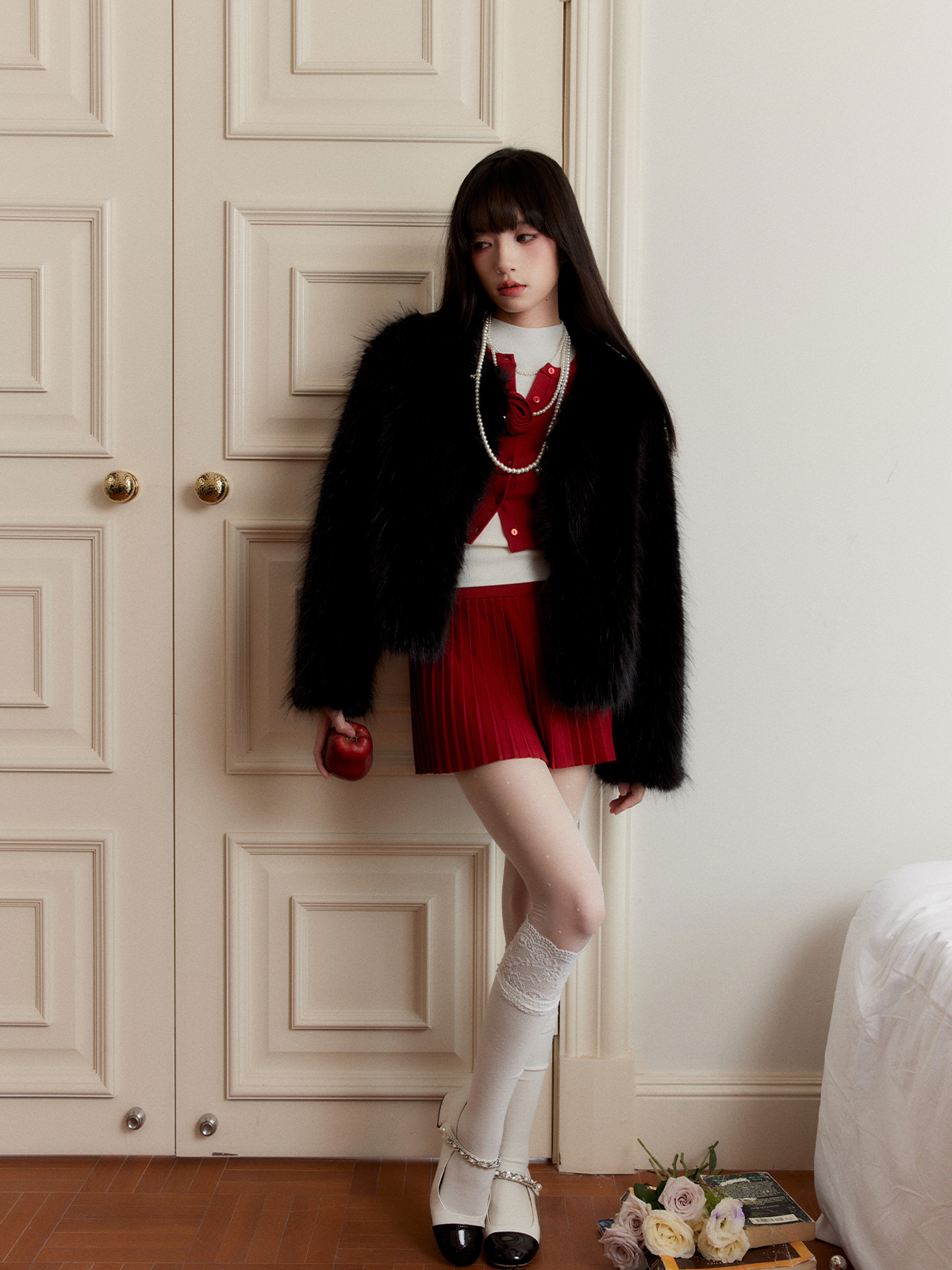 Eco-Friendly Faux Fur Plush Coat in Aristocratic First Snow Rabbit Style for Spring Summer - Chic 90s Inspired Fashion Eco-Friendly Faux Fur Plush Coat in Aristocratic First Snow Rabbit Style for Spring Summer - Chic 90s Inspired Fashion