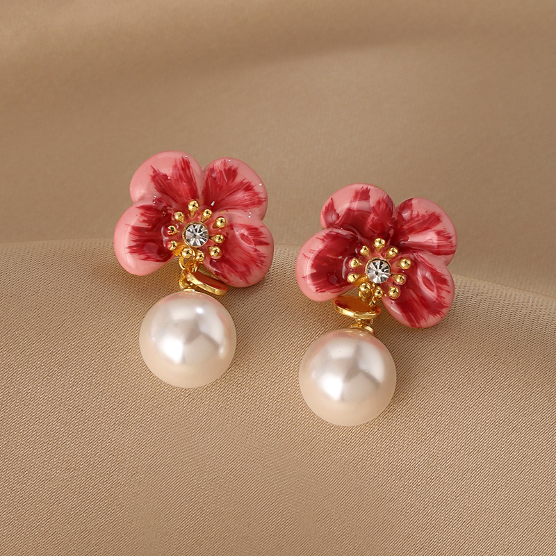Elegant 3D Flower Pearl Earrings for Women, French Light Luxury Design, Chic Socialite Accessories, Trendy 2025 Style