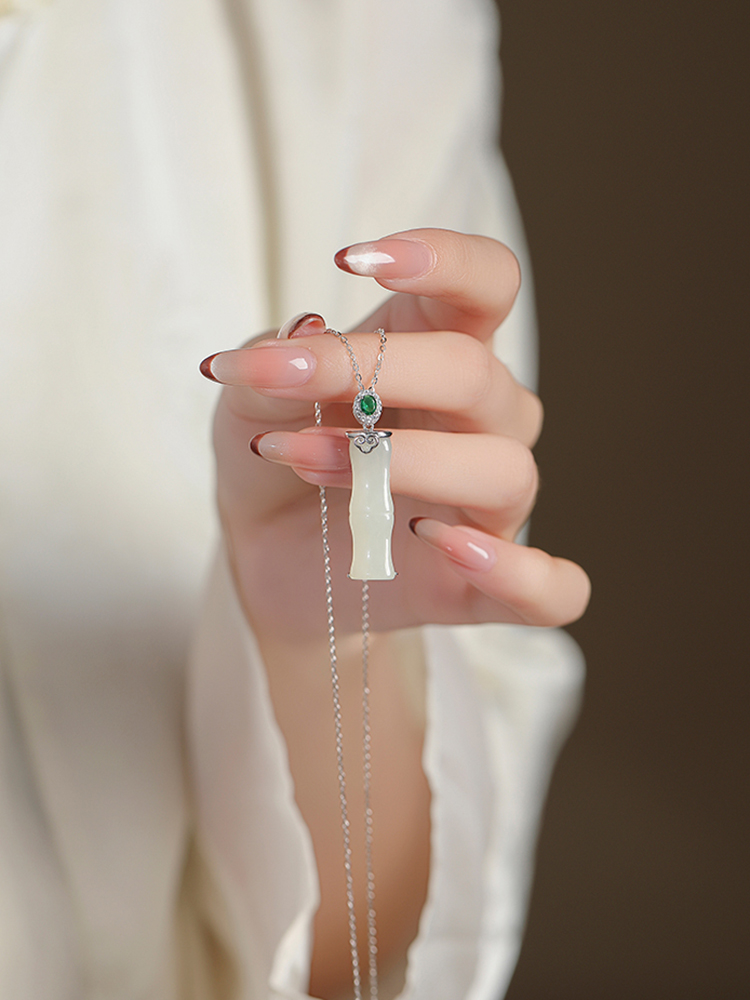 Elegant Bamboo Joint Hetian Jade & Pure Silver Necklace for Women, Blue and White Porcelain Design, Clavicle Chain, Classy Jewelry Elegant Bamboo Joint Hetian Jade & Pure Silver Necklace for Women, Blue and White Porcelain Design, Clavicle Chain, Classy Jewelry