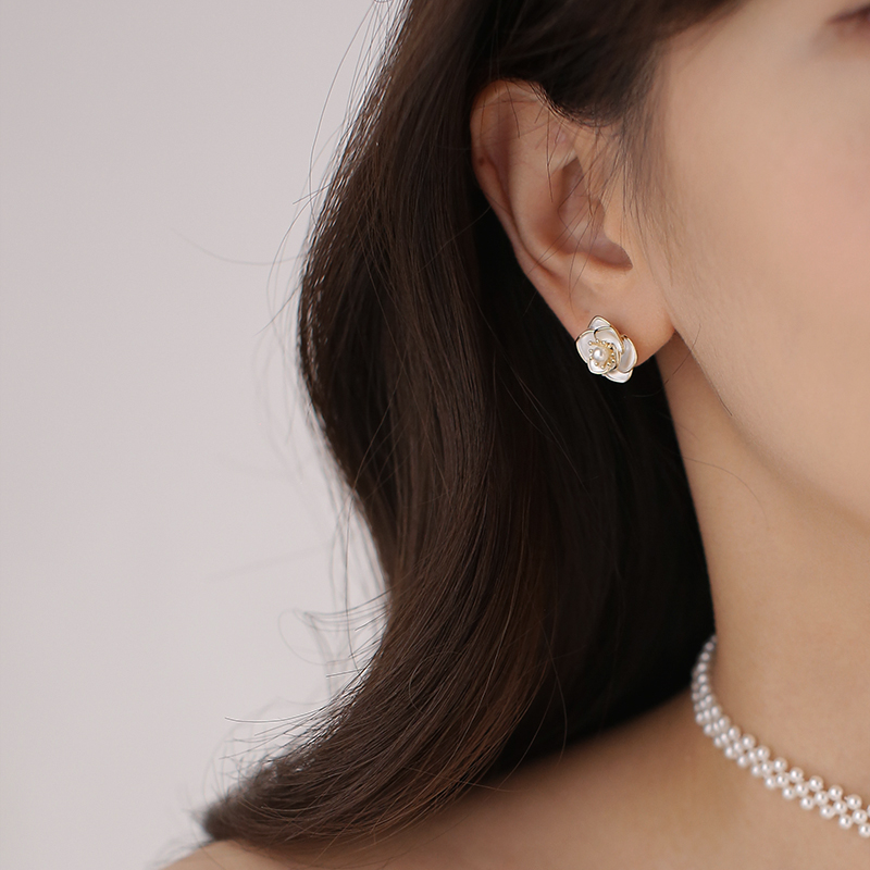 Elegant Camellia Pearl Stud Earrings for Women - Unique Floral Design, Sophisticated Style for 2025 Fashion Trends Elegant Camellia Pearl Stud Earrings for Women - Unique Floral Design, Sophisticated Style for 2025 Fashion Trends