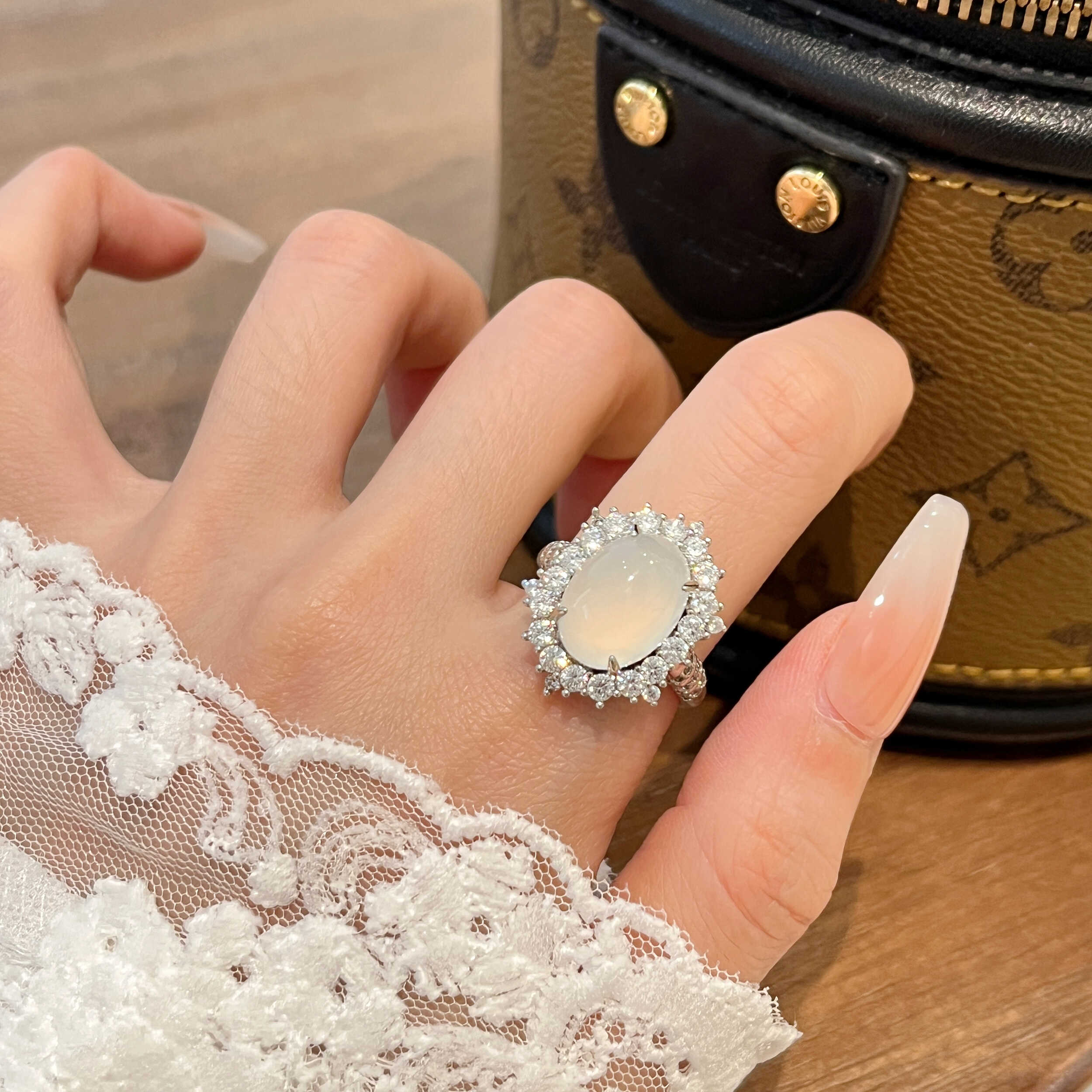 Elegant Chinese-Style Natural Ice Imitation White Jade Open Finger Ring for Women - Unique High-End Light Luxury Fashion Accessory Elegant Chinese-Style Natural Ice Imitation White Jade Open Finger Ring for Women - Unique High-End Light Luxury Fashion Accessory