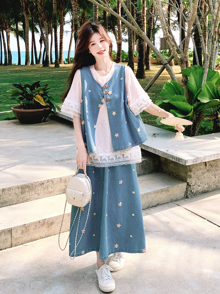Elegant Embroidered Denim Vest Set Dress for Women - Versatile 3-Piece T-Shirt and Skirt Outfit for Summer 2025 Fashion Elegant Embroidered Denim Vest Set Dress for Women - Versatile 3-Piece T-Shirt and Skirt Outfit for Summer 2025 Fashion
