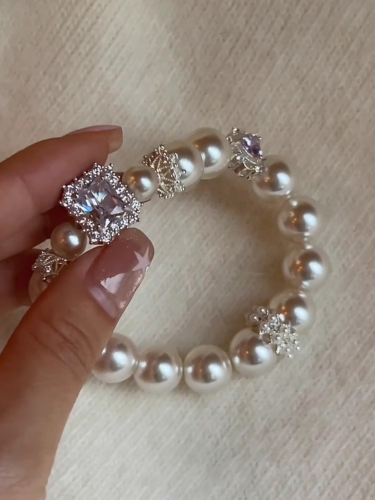 Elegant French Pearl Bracelet for Women with Purple Rock Candy Heart Bow Charm - Classy Fashion Accessory