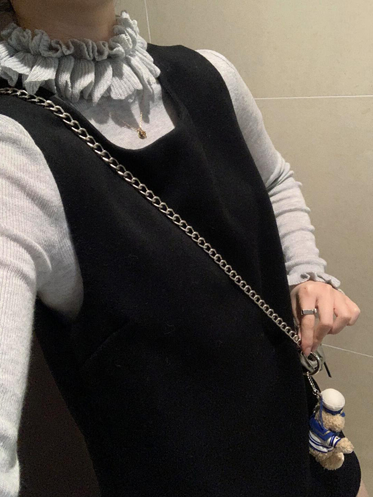 Elegant French-Style Black Wool Vest Dress with Half-High Collar and Lace Knitted Base for Winter Fashion Elegant French-Style Black Wool Vest Dress with Half-High Collar and Lace Knitted Base for Winter Fashion