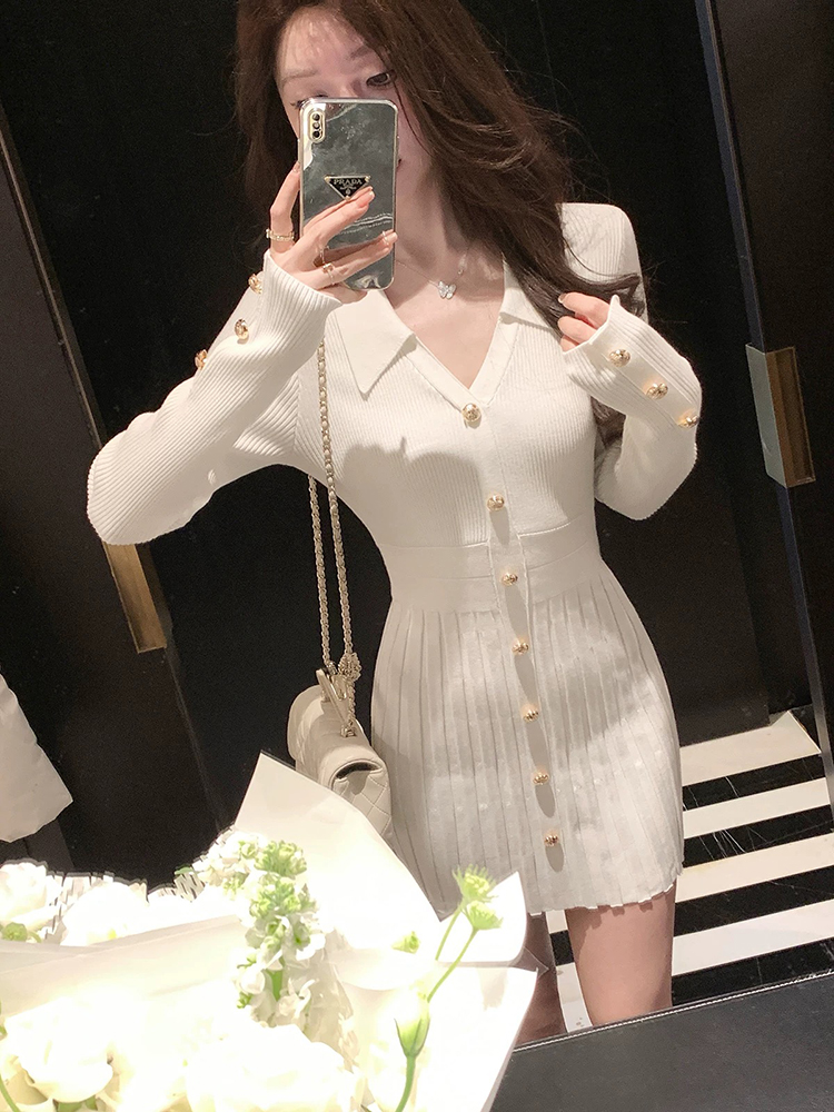 Elegant French-Style Long-Sleeve Knitted Dress for Women, Waist-Cinching V-Neck, Short Skirt, Perfect for Autumn and Winter Fashion Elegant French-Style Long-Sleeve Knitted Dress for Women, Waist-Cinching V-Neck, Short Skirt, Perfect for Autumn and Winter Fashion