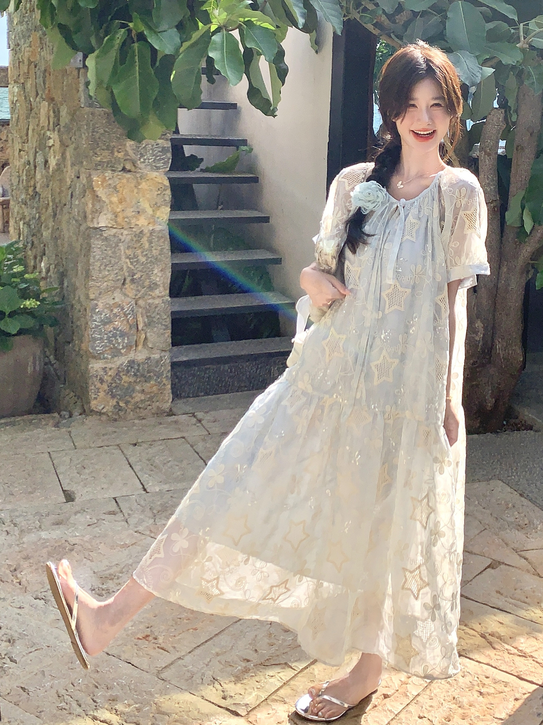 Elegant French-Style Patchwork Embroidered Dress - Short Sleeve, Waist-Cinching, Slim Fit - Summer 2025 Fashion Elegant French-Style Patchwork Embroidered Dress - Short Sleeve, Waist-Cinching, Slim Fit - Summer 2025 Fashion